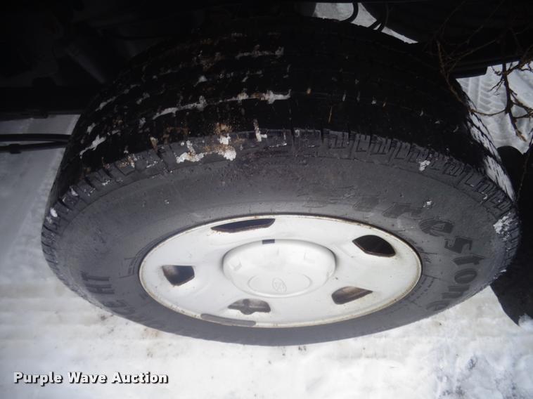 image for item AL9002 2007 Ford F150 SuperCab pickup truck