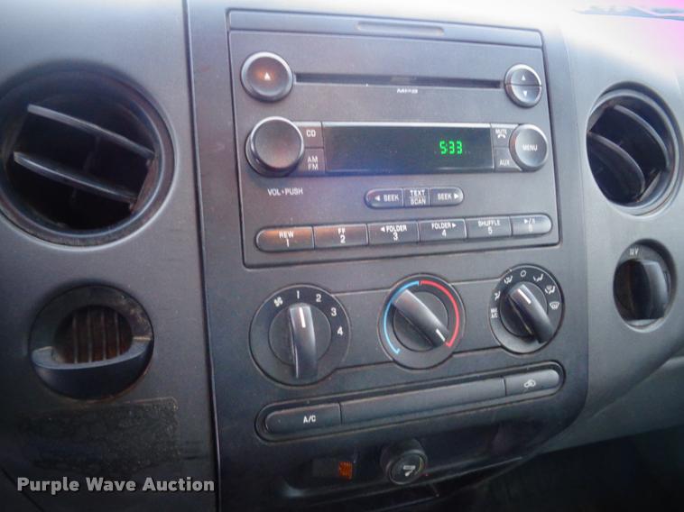 image for item AL9002 2007 Ford F150 SuperCab pickup truck