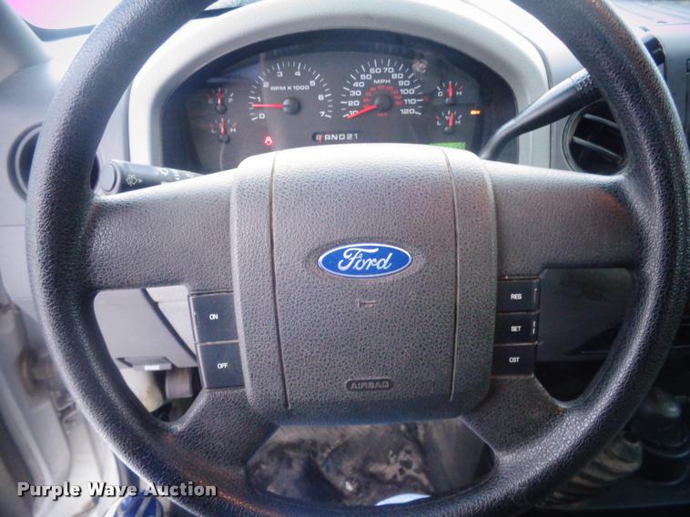 image for item AL9002 2007 Ford F150 SuperCab pickup truck