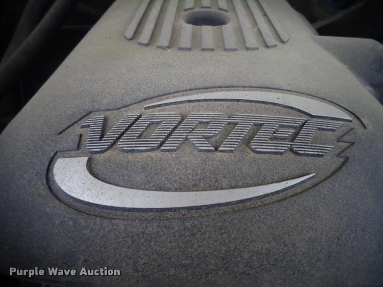 image for item AL9003 2005 Chevrolet Silverado 2500HD Ext. Cab pickup truck