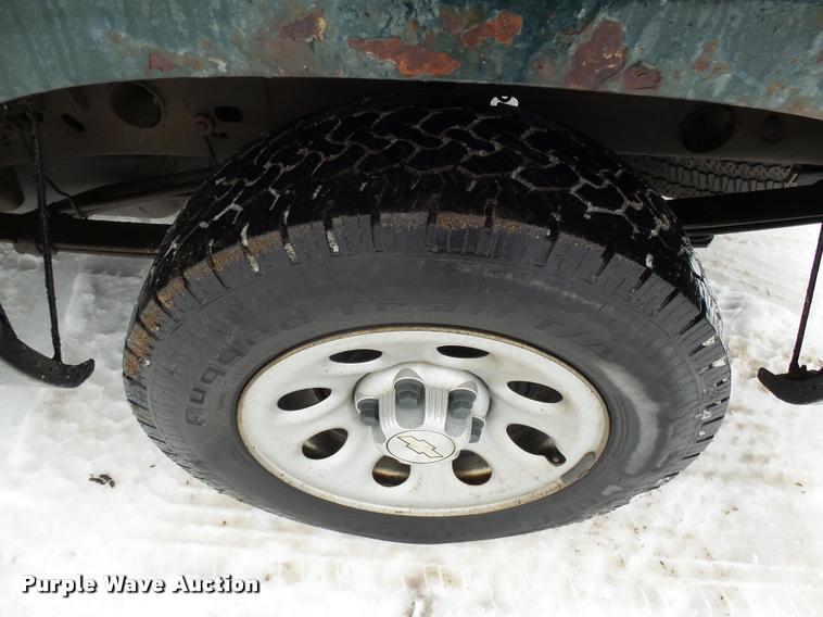 image for item AL9004 2006 Chevrolet Silverado 1500 Ext. Cab pickup truck