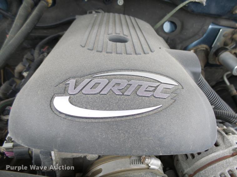 image for item AL9006 2006 Chevrolet Silverado 2500HD pickup truck