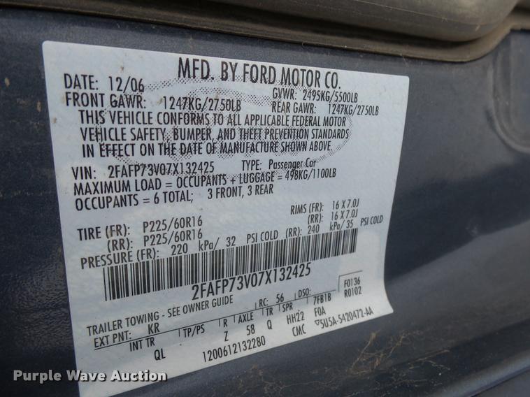 image for item AL9007 2007 Ford Crown Victoria