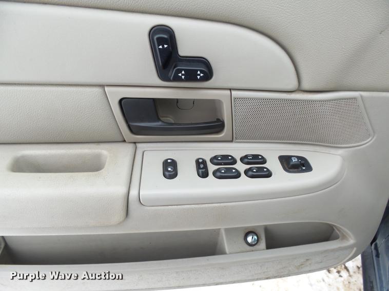 image for item AL9007 2007 Ford Crown Victoria