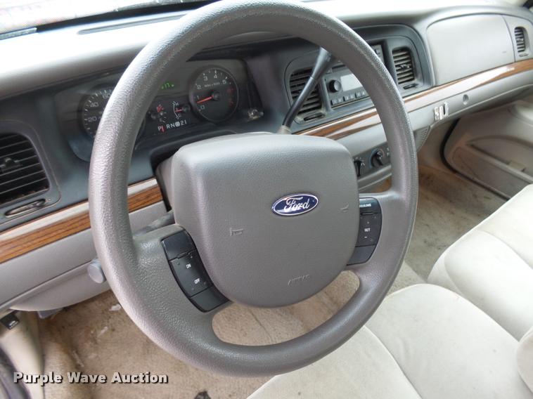 image for item AL9007 2007 Ford Crown Victoria