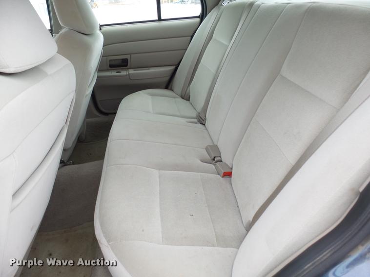 image for item AL9007 2007 Ford Crown Victoria
