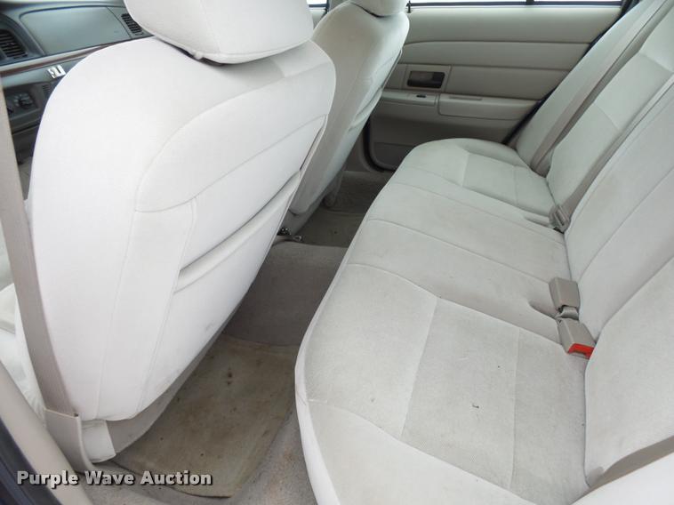 image for item AL9007 2007 Ford Crown Victoria