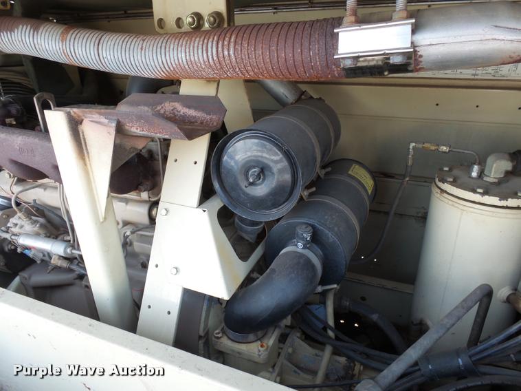 image for item AL9011 1996 Ingersoll Rand P175WJD air compressor