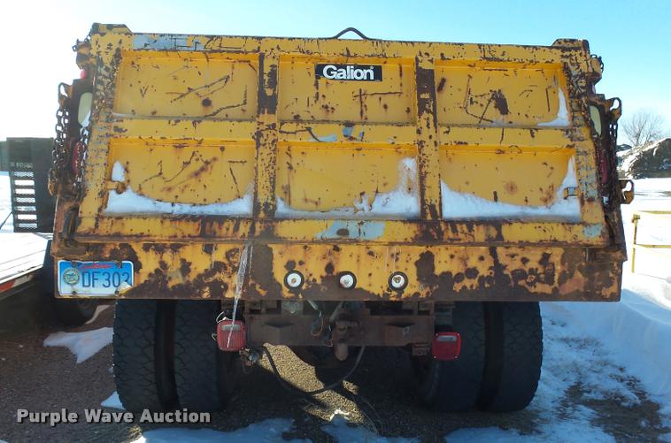 image for item AL9018 1995 International 4700 dump truck