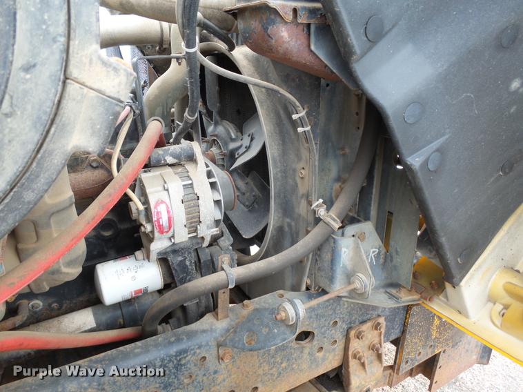 image for item AL9018 1995 International 4700 dump truck