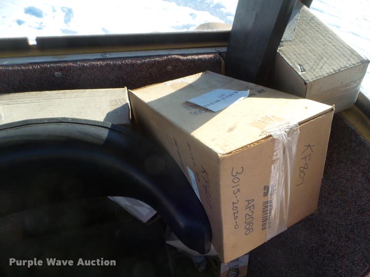 image for item DA7522 1997 Case IH 4210 tractor