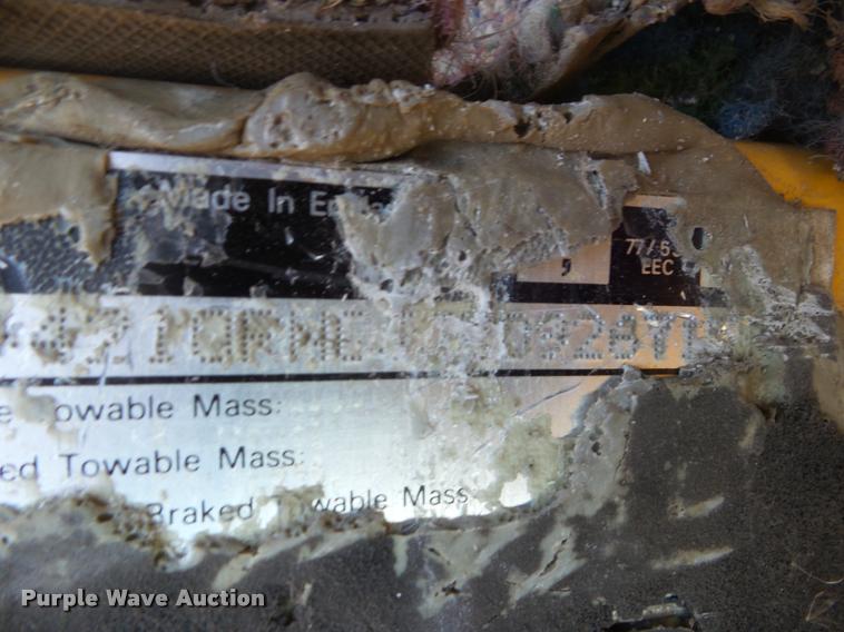 image for item DA7522 1997 Case IH 4210 tractor