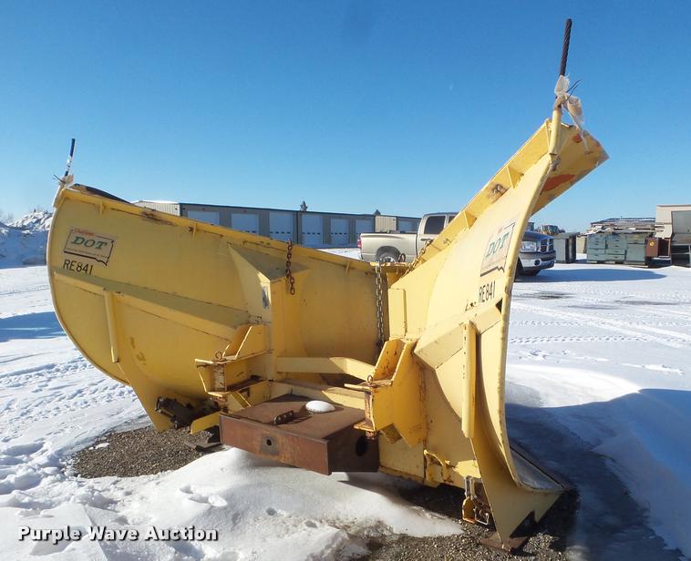 image for item DA7523 Burch V-blade snow plow