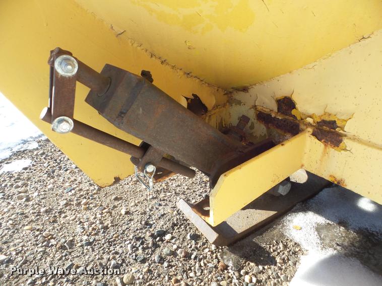 image for item DA7523 Burch V-blade snow plow