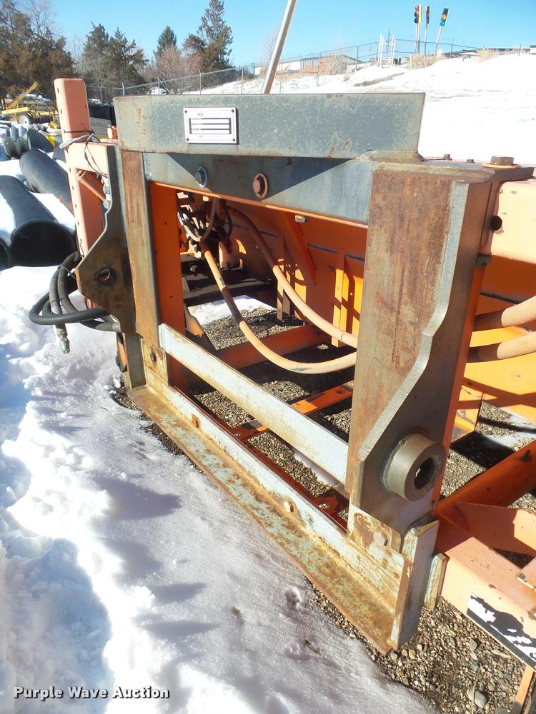 image for item DA7528 2001 Midland WA road widener shoulder machine