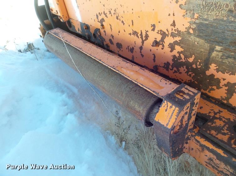 image for item DA7528 2001 Midland WA road widener shoulder machine