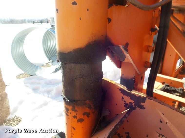 image for item DA7528 2001 Midland WA road widener shoulder machine