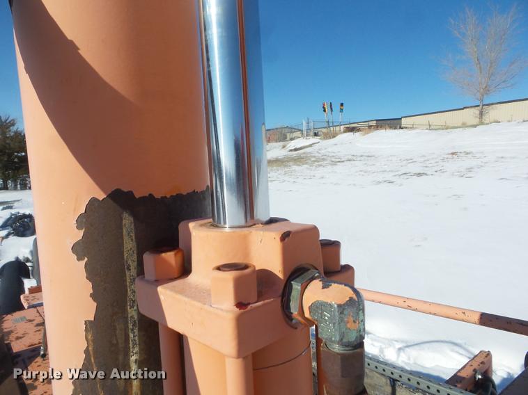 image for item DA7528 2001 Midland WA road widener shoulder machine