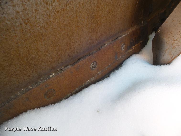 image for item DA7528 2001 Midland WA road widener shoulder machine