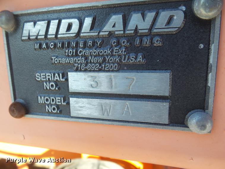 image for item DA7528 2001 Midland WA road widener shoulder machine