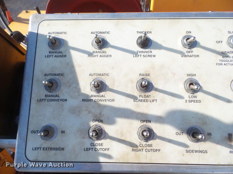 image for item DA7529 Lee Boy L8515R paver