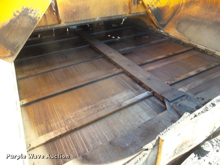 image for item DA7529 Lee Boy L8515R paver