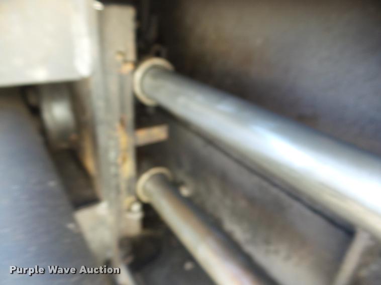 image for item DA7529 Lee Boy L8515R paver