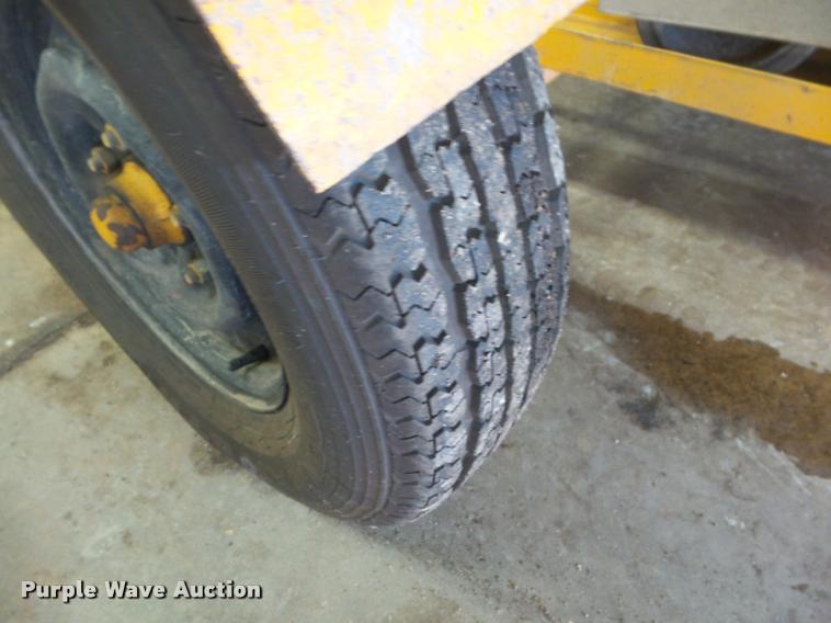 image for item DA7530 2003 Target Econoline 2 concrete saw