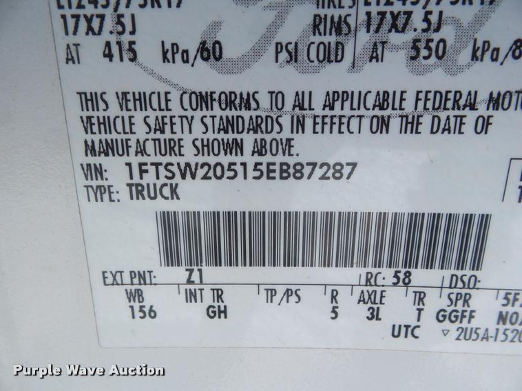 image for item DA7533 2005 Ford F250 Super Duty Crew Cab pickup truck