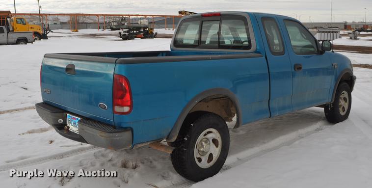 image for item L5151 1998 Ford F150 SuperCab pickup truck