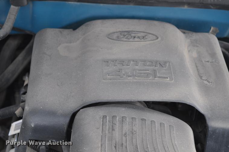 image for item L5151 1998 Ford F150 SuperCab pickup truck