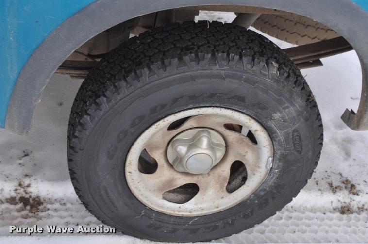 image for item L5151 1998 Ford F150 SuperCab pickup truck