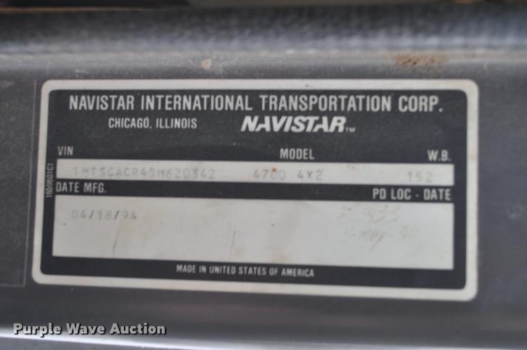 image for item L5155 1995 International 4700 dump truck