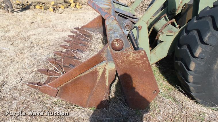 image for item AT9558 Case MW24C wheel loader