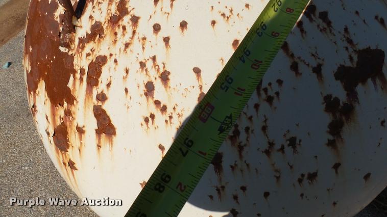 image for item AT9560 (4) propane tanks