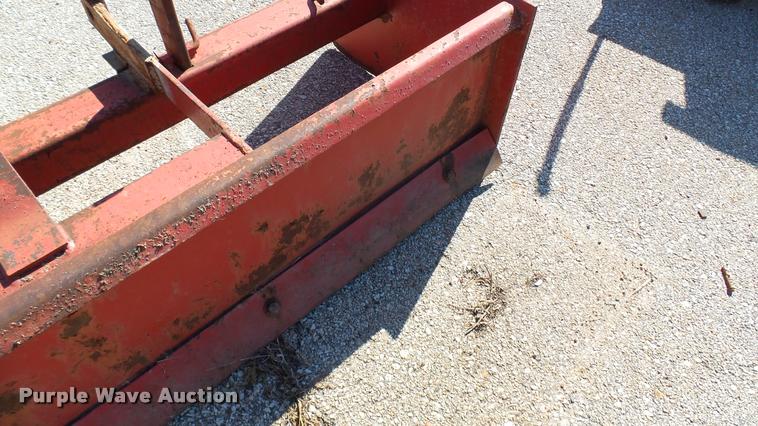 image for item AT9565 Box blade