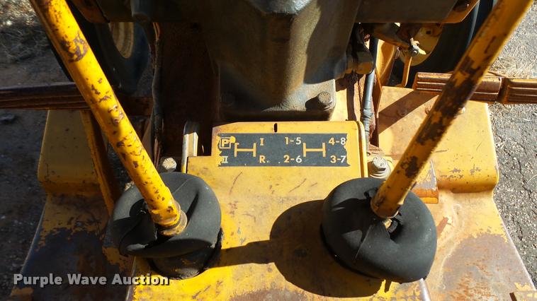 image for item AT9567 John Deere 300 tractor