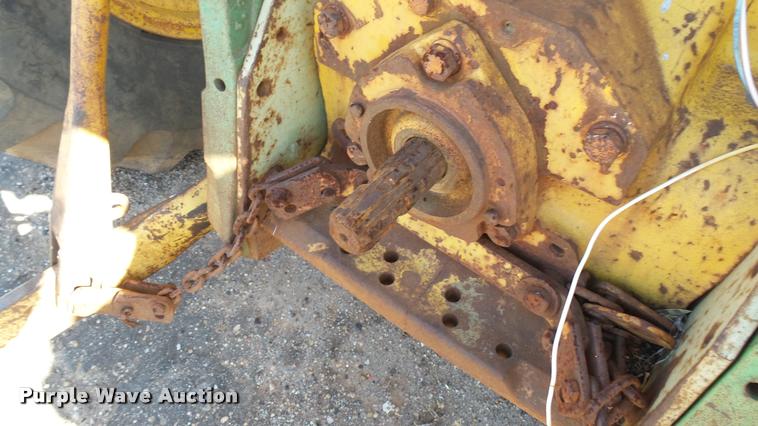 image for item AT9567 John Deere 300 tractor