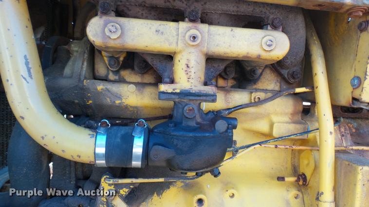 image for item AT9567 John Deere 300 tractor