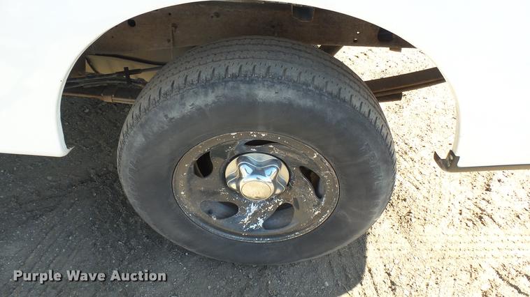 image for item AT9588 2001 Ford F150 pickup truck