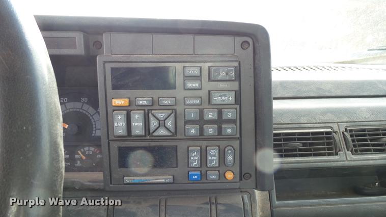 image for item AT9597 1996 Chevrolet Kodiak dump truck