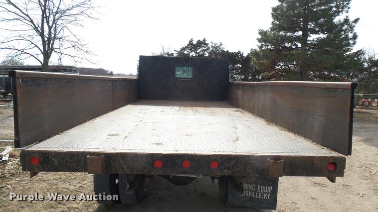 image for item AT9597 1996 Chevrolet Kodiak dump truck