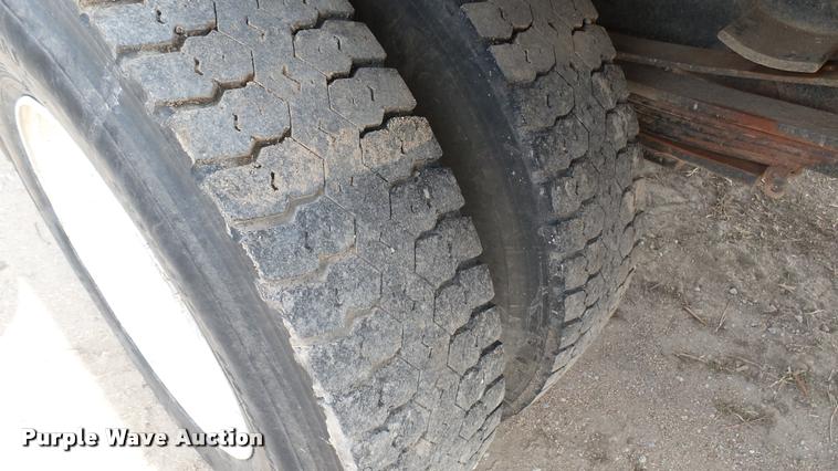 image for item AT9597 1996 Chevrolet Kodiak dump truck