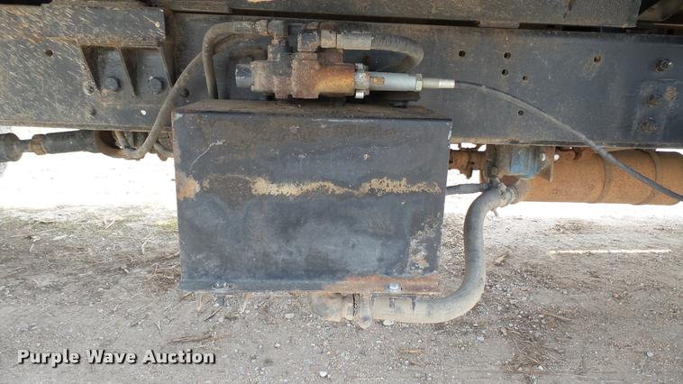 image for item AT9597 1996 Chevrolet Kodiak dump truck