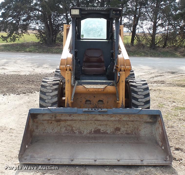 image for item AT9598 2003 Case 60XT skid steer