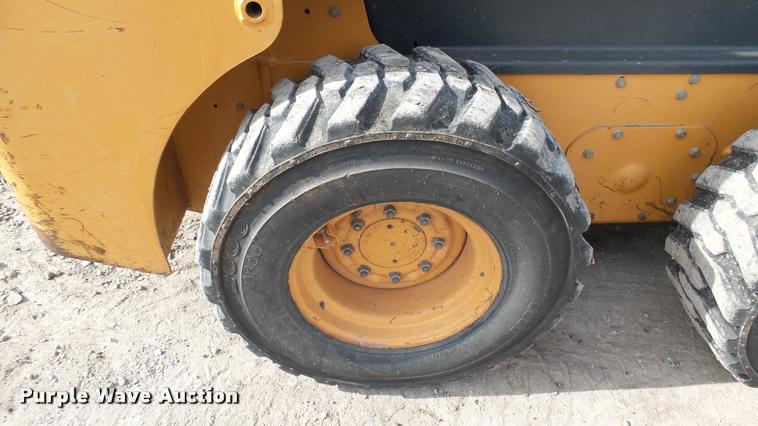 image for item AT9598 2003 Case 60XT skid steer