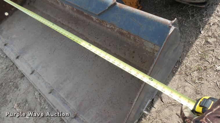 image for item AT9598 2003 Case 60XT skid steer