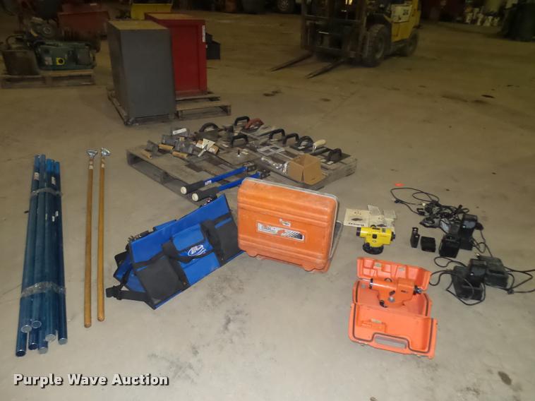 image for item AU9688 Tools