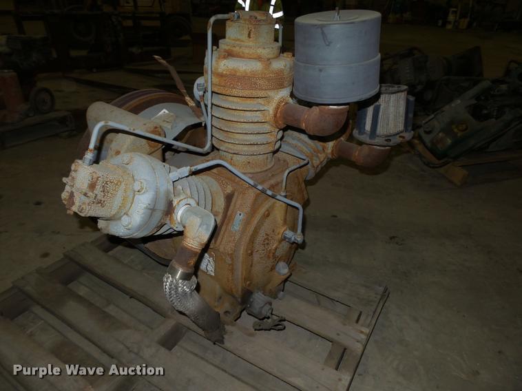 image for item AU9691 Air compressor