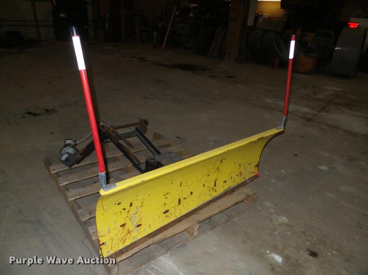 image for item AU9696 John Deere 48" blade